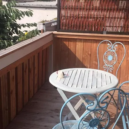 Ganzes Haus, drei Räume mit Kamin Apartment *